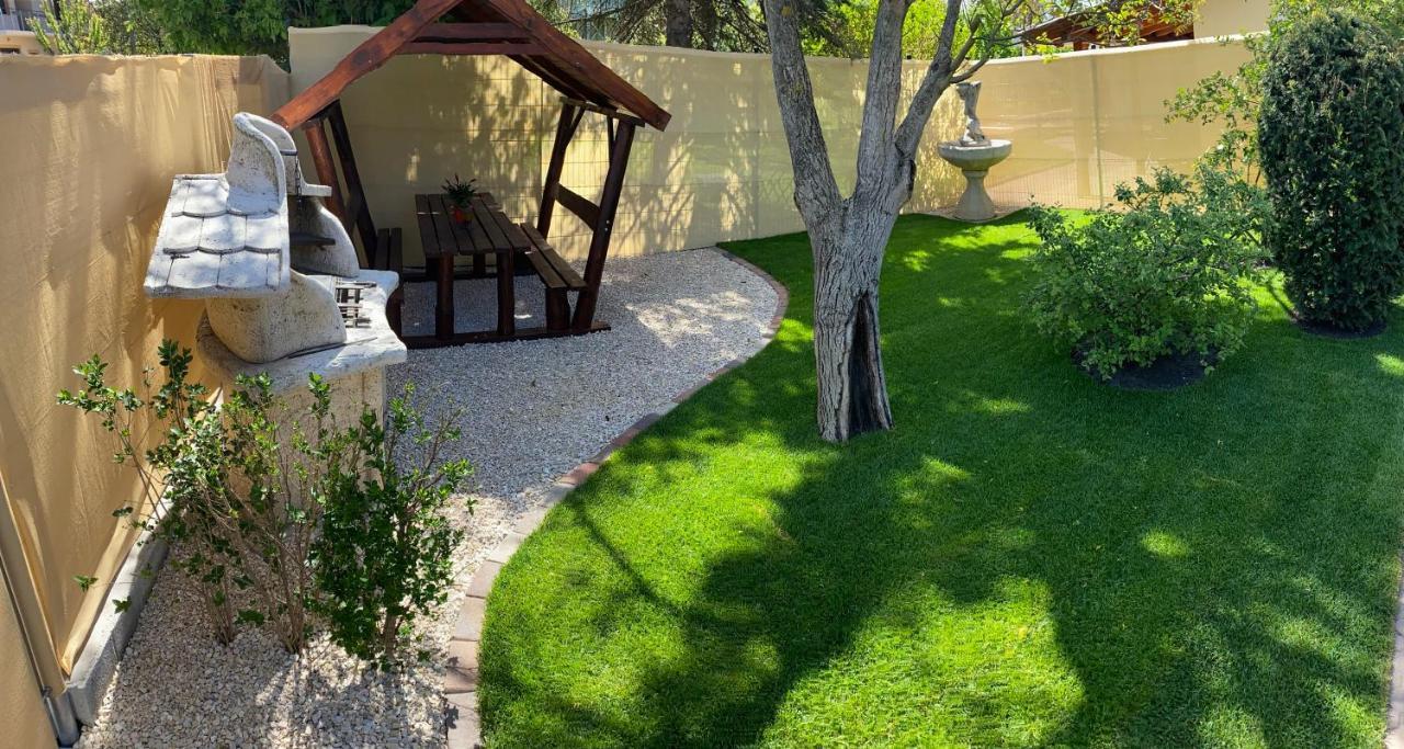 Villa Relax Apartman Gárdony Dış mekan fotoğraf